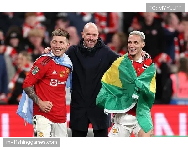 多家媒体确认：曼联已与埃里克-滕哈格就续约问题展开初步谈判